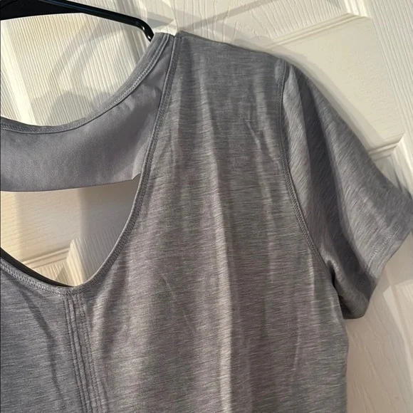 🌻3 for $18 Under Armour Recovery Sleepwear T-Shirt Size Small - Picture 10 of 10